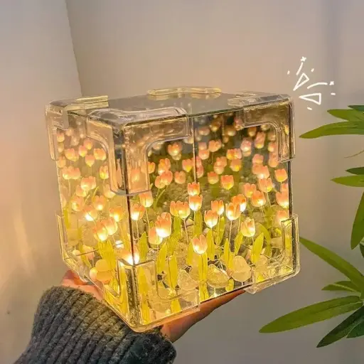 Tulip Lamp